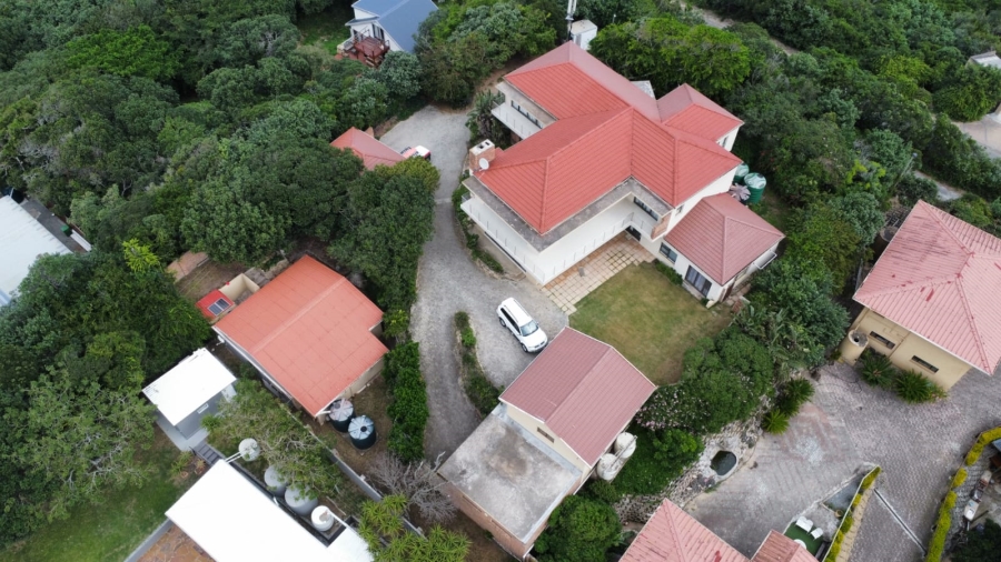 8 Bedroom Property for Sale in West Bank Eastern Cape